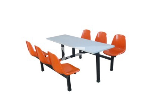 六人座靠背椅餐桌